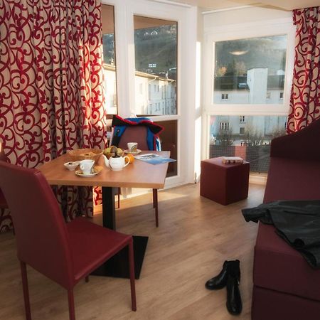 Hotel Les Vallees Labellemontagne Ла Брес Екстериор снимка